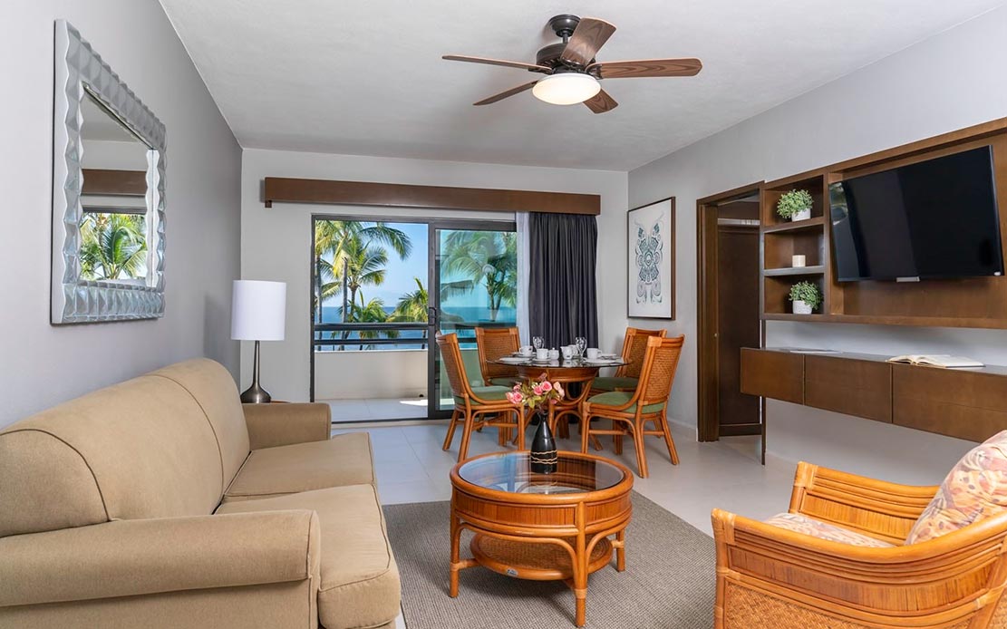 FULLY EQUIPPED SUITE